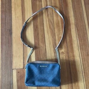 Authentic Michael Kors Crossbody